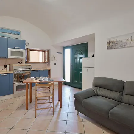 Guesthost - La Perla Nel Borgo - Cozy Vezzano Ligure