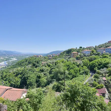 Guesthost - La Perla Nel Borgo - Cozy Apartman Vezzano Ligure